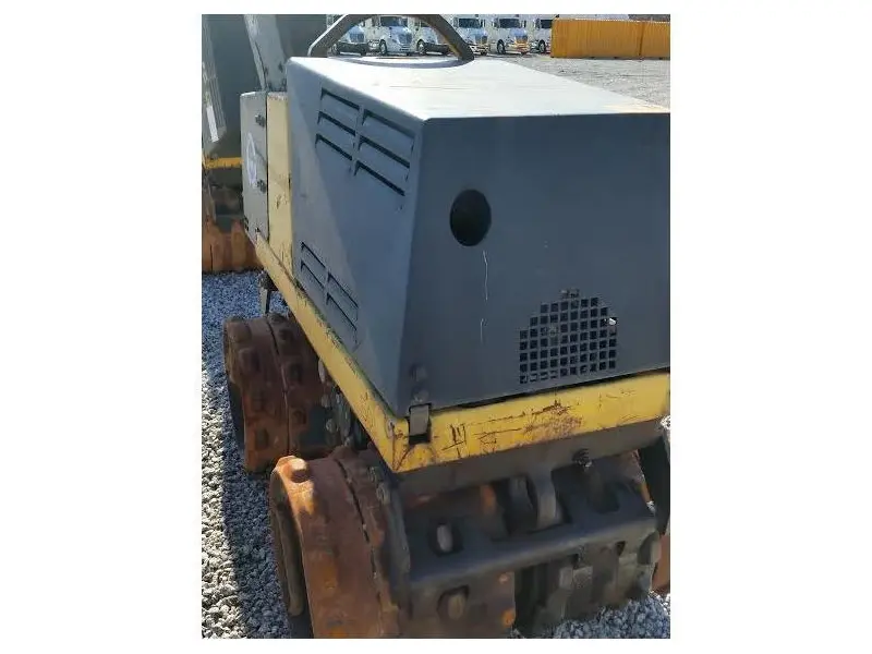 2002 BOMAG BMP851