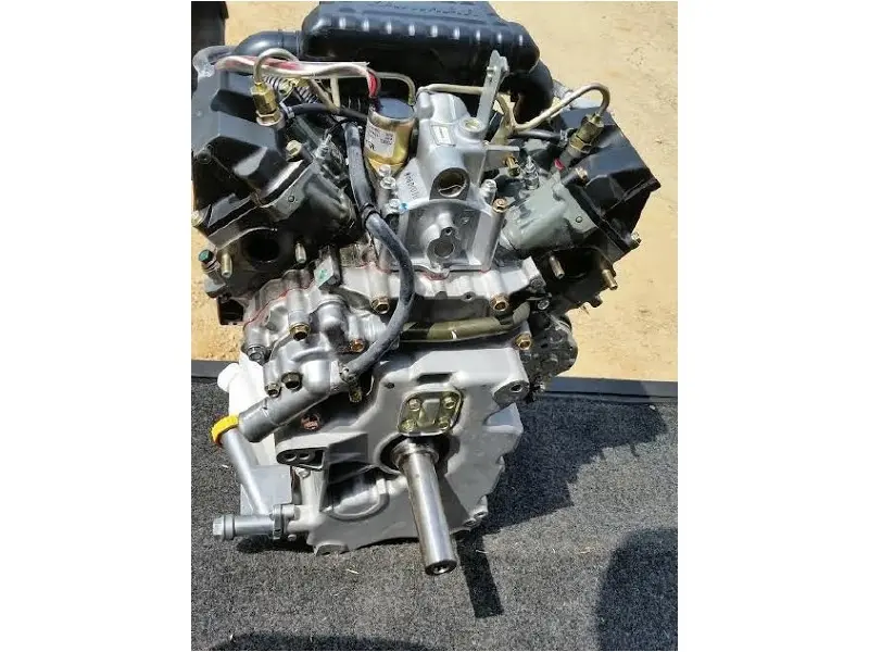 YANMAR 2V750