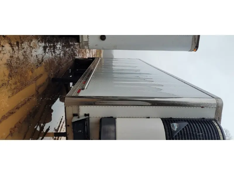 2011 UTILITY TRAILER MFG CO PUP TRAILER REFRIGERATED