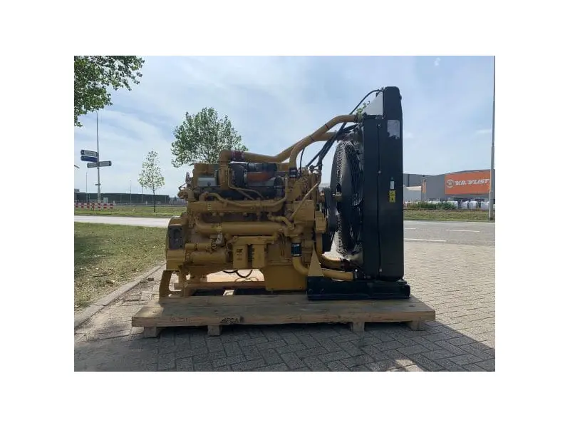 CATERPILLAR C18 W RADIATOR