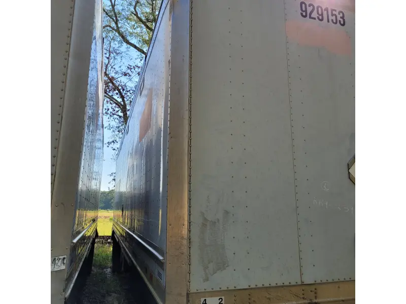 2008 GREAT DANE 32 X 102 LIFT GATE