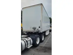 2017 GREAT DANE PUP TRAILER WITH MAXON ALUMINUM LIFT GATE AIR RIDE
