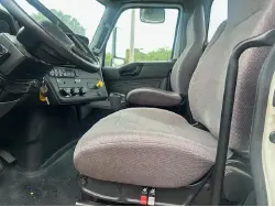 2021 INTERNATIONAL MV607