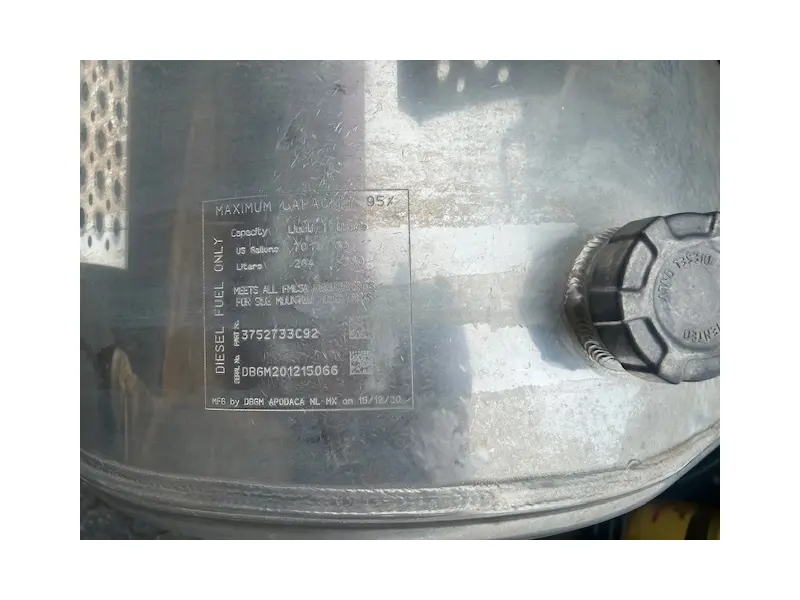 2021 INTERNATIONAL MV607