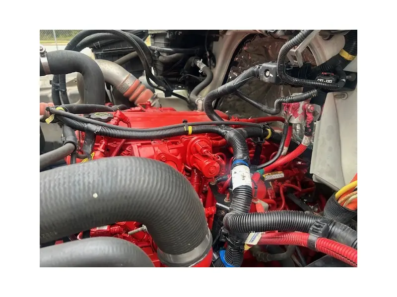 2021 INTERNATIONAL MV607