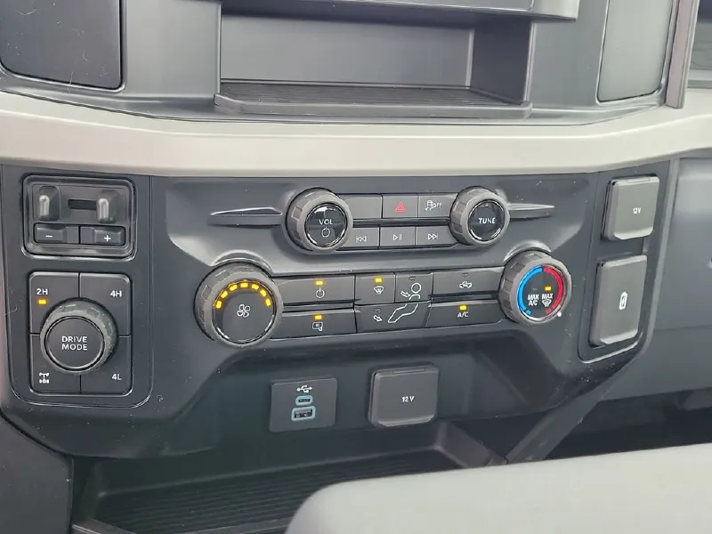 2026 FORD F250