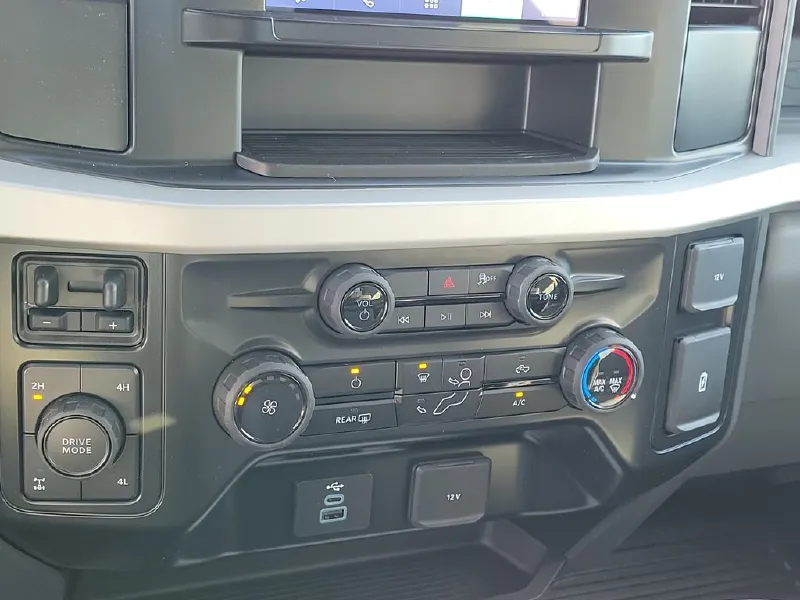 2026 FORD F350
