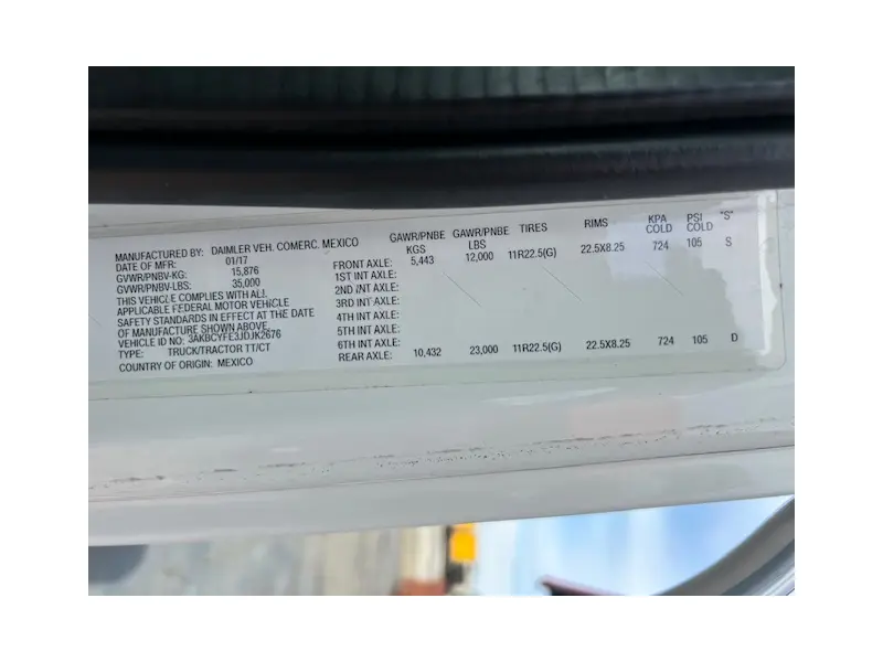 2018 FREIGHTLINER BUSINESS CLASS M2