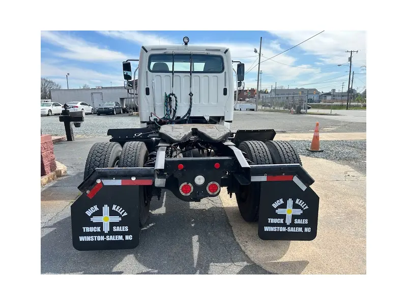 2018 FREIGHTLINER BUSINESS CLASS M2