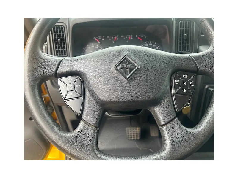 2020 INTERNATIONAL MV607