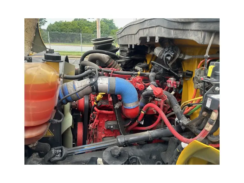 2020 INTERNATIONAL MV607