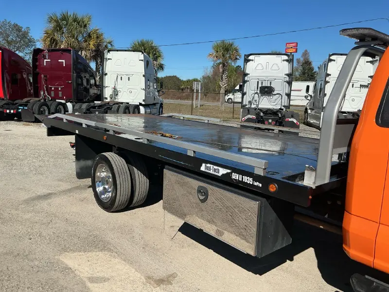 2024 FORD F550