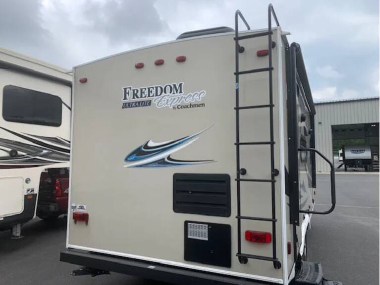 Picture of 2019 COACHMEN FREEDOM EXPRESS ULTRA LITE 192rbs Mystic, Ct photo-gallery-6a3e9df3b64a9fec50004383-0-0